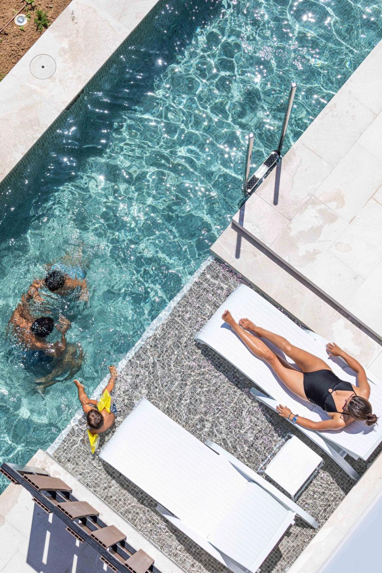 Cabot Hobby Club Apartments ปอร์ต เด โปเญนซา ภายนอก รูปภาพ