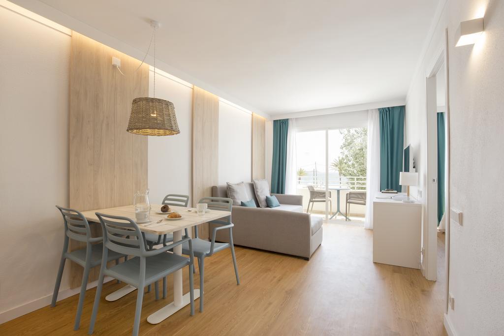 Cabot Hobby Club Apartments ปอร์ต เด โปเญนซา ภายนอก รูปภาพ