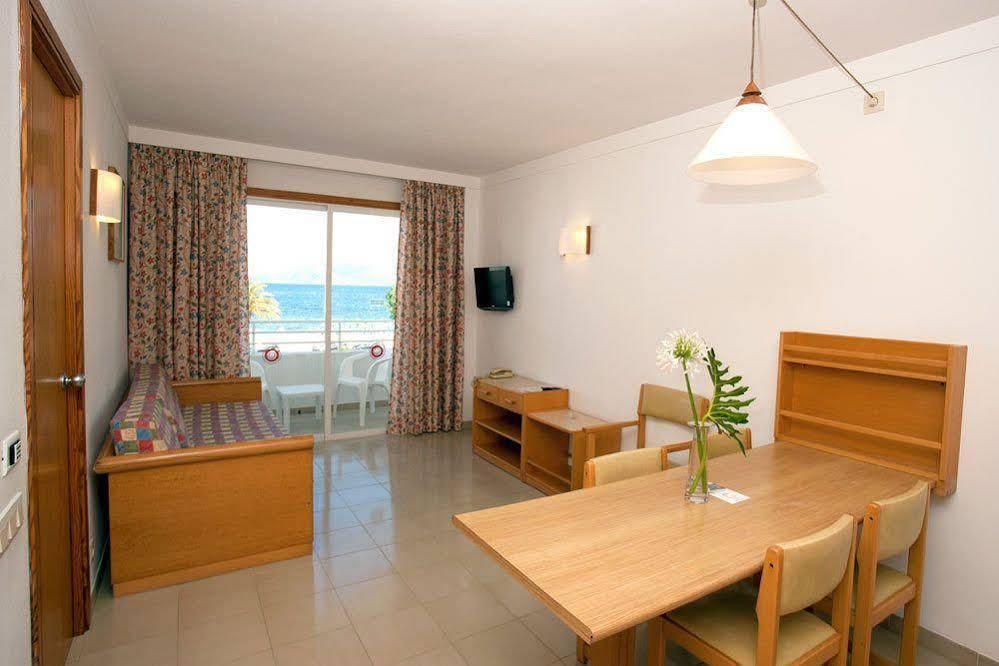 Cabot Hobby Club Apartments ปอร์ต เด โปเญนซา ภายนอก รูปภาพ